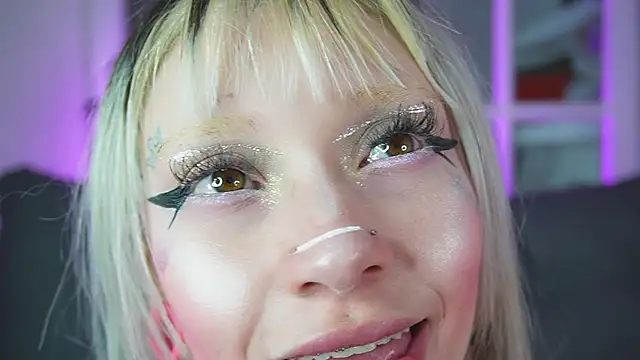 Snapshot of miss___angel chatting on 2, 7, 2026 miss angel online show from 2, 7, 2026