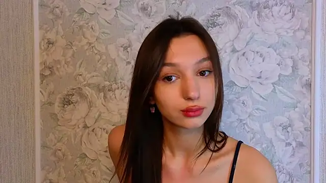 Snapshot of ColleenCox chatting on 2, 3, 2025 ColleenCox online show from 2, 3, 2025
