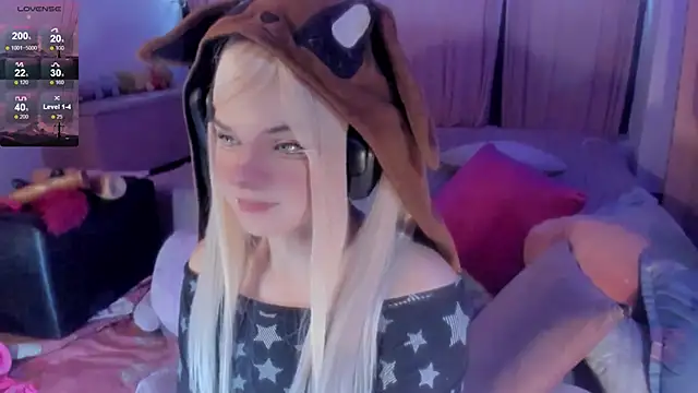 Angelica Reborn online show from 28, 11, 2025