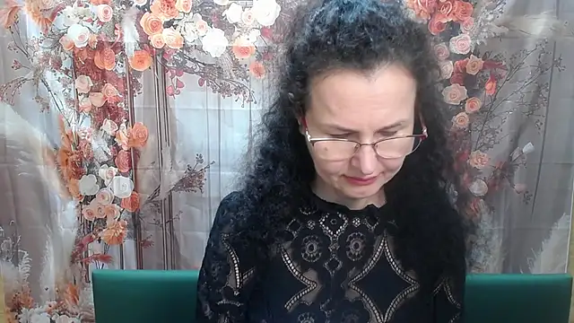 Miroslava Happi online show from 14, 5, 2026