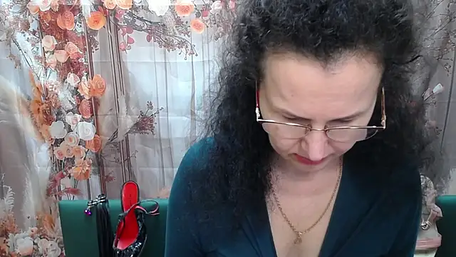 Miroslava Happi online show from 25, 5, 2026