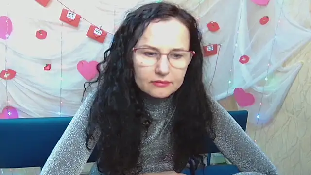 Miroslava Happi online show from 28, 2, 2025