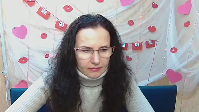 Miroslava Happi online show from 14, 2, 2025