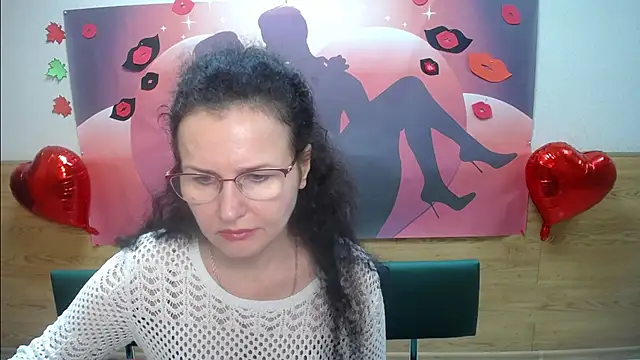 Miroslava Happi online show from 3, 10, 2025