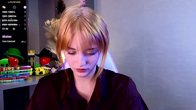 Hisoka akerley online show from 11, 9, 2025