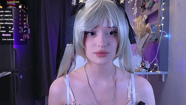 Snapshot of Hisoka_akerley chatting on 17, 5, 2026 Hisoka akerley online show from 17, 5, 2026