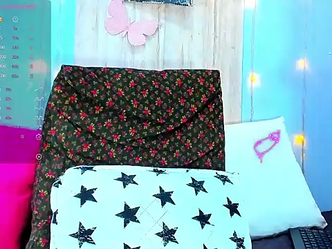 corynatayler online show from 14, 12, 2024