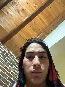 danna alvarez online show from 10, 11, 2025