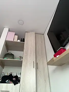 KarolVega- online show from 12, 2, 2025