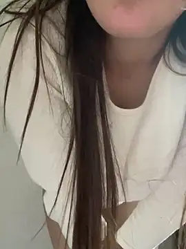 Snapshot of salma74779 chatting on 14, 3, 2025 salma74779 online show from 14, 3, 2025