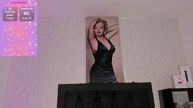 Selena fox7 online show from 5, 12, 2025