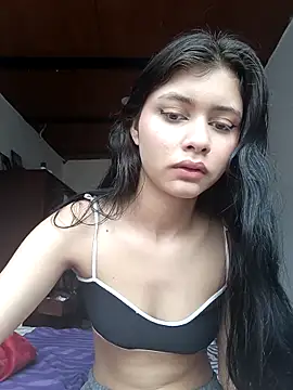 CHLOE ISABELL online show from 9, 11, 2025