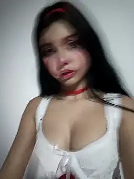 CHLOE ISABELL online show from 1, 11, 2025