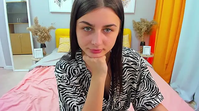 EmmaOlsen4u online show from 20, 2, 2025