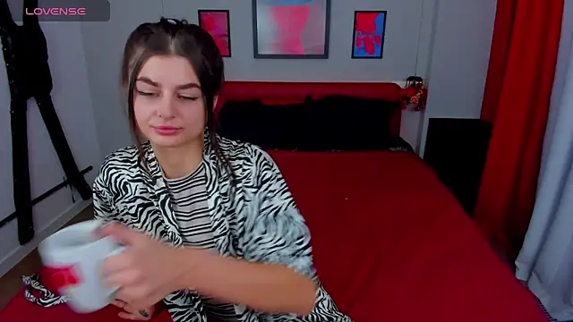 EmmaOlsen4u online show from 7, 3, 2025