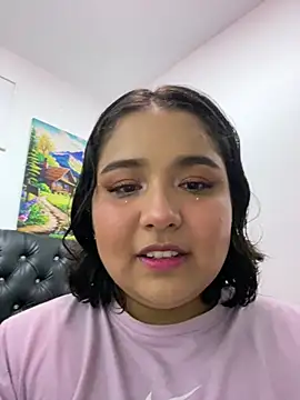 emyrose2 online show from 18, 3, 2025