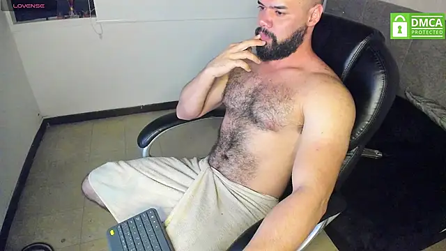 Luke Diaz7 online show from 31, 10, 2025