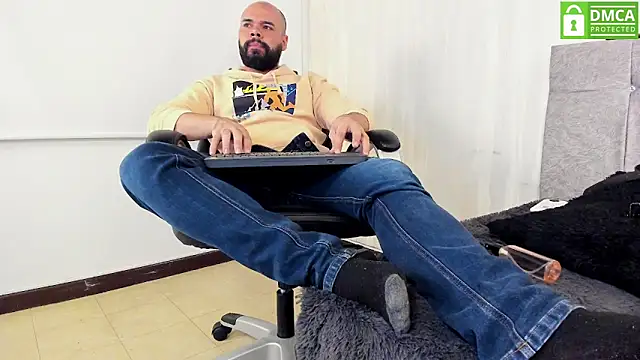 Luke Diaz7 online show from 20, 12, 2025