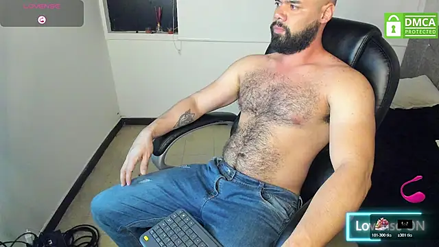 Luke Diaz7 online show from 4, 11, 2025