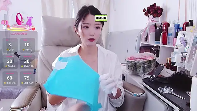 Snapshot of Tangtang-baby chatting on 4, 7, 2026 Tangtang-baby online show from 4, 7, 2026