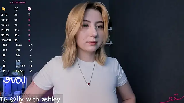 Snapshot of ashley_lovestory chatting on 7, 11, 2025 ashley lovestory online show from 7, 11, 2025