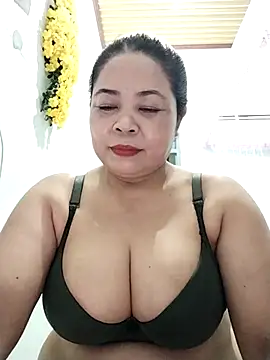 Baby-bigtits2024 online show from 29, 10, 2025