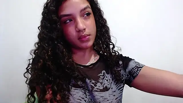 Majo BigTits online show from 14, 9, 2025