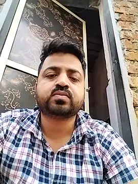 Snapshot of Vij717 chatting on 15, 3, 2025 Vij717 online show from 15, 3, 2025