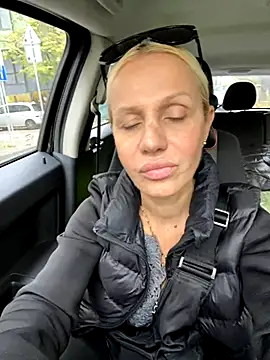 Snapshot of DeboraXporn chatting on 10, 11, 2025 DeboraXporn online show from 10, 11, 2025