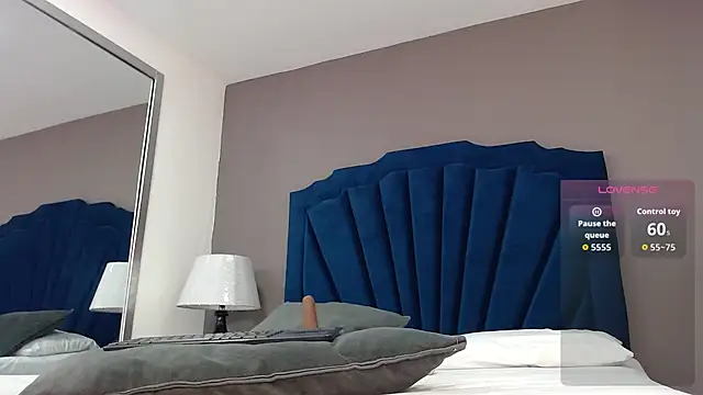 Snapshot of KatiaFosterr chatting on 14, 11, 2025 KatiaFosterr online show from 14, 11, 2025