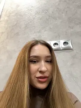 Jackie White  online show from 14, 11, 2025