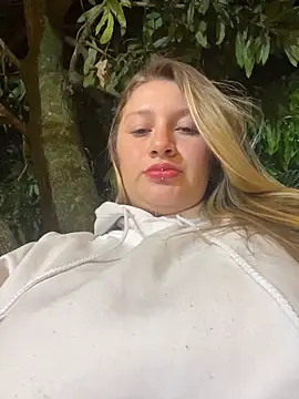 aurora coldd online show from 21, 4, 2026