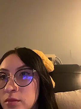 ValentinaOrtiz3 online show from 15, 2, 2026