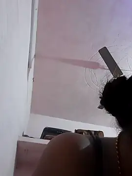 Hot couple493 online show from 22, 2, 2025