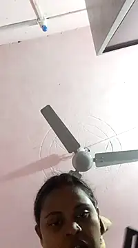 Hot couple493 online show from 21, 3, 2025