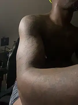 FreakServant100 online show from 17, 12, 2025