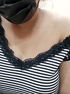 Sangitalive online show from 4, 11, 2025