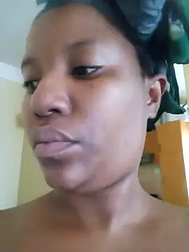 Coco Nile online show from 6, 3, 2025