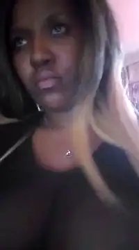 Coco Nile online show from 3, 3, 2025