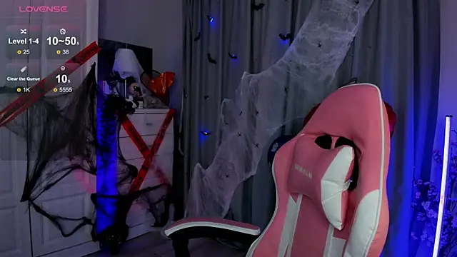  Loneve   online show from 15, 10, 2025