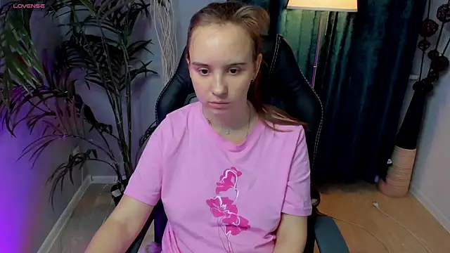 Lika 0ne online show from 28, 10, 2025