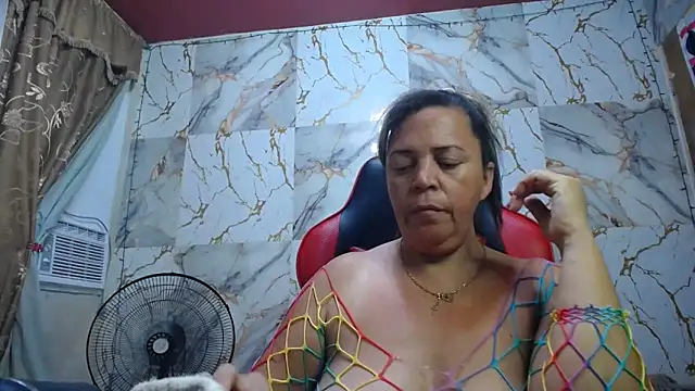 alina maturehot online show from 10, 3, 2026