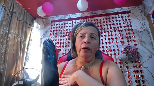 alina maturehot online show from 12, 2, 2026