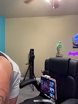 bossyroxy84 online show from 2, 12, 2025