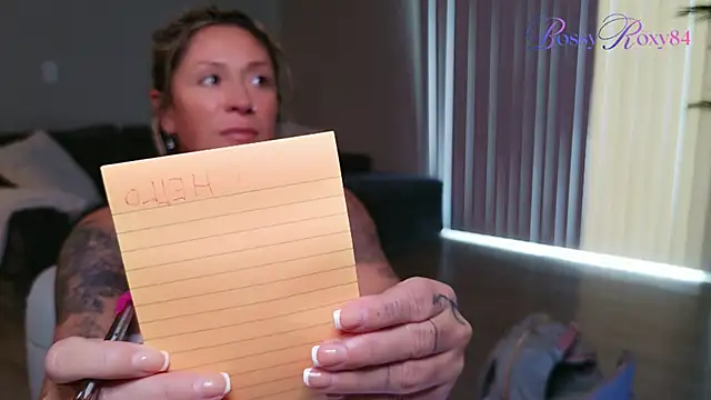 bossyroxy84 online show from 15, 4, 2026