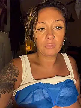 bossyroxy84 online show from 29, 10, 2025