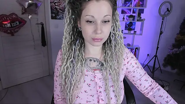 HoneySallyMoore online show from 9, 11, 2025