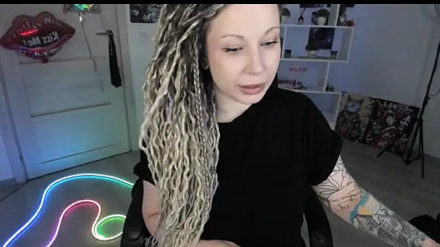 HoneySallyMoore online show from 27, 3, 2026