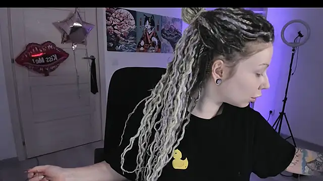 HoneySallyMoore online show from 18, 10, 2025