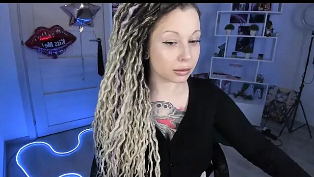 HoneySallyMoore online show from 18, 2, 2026